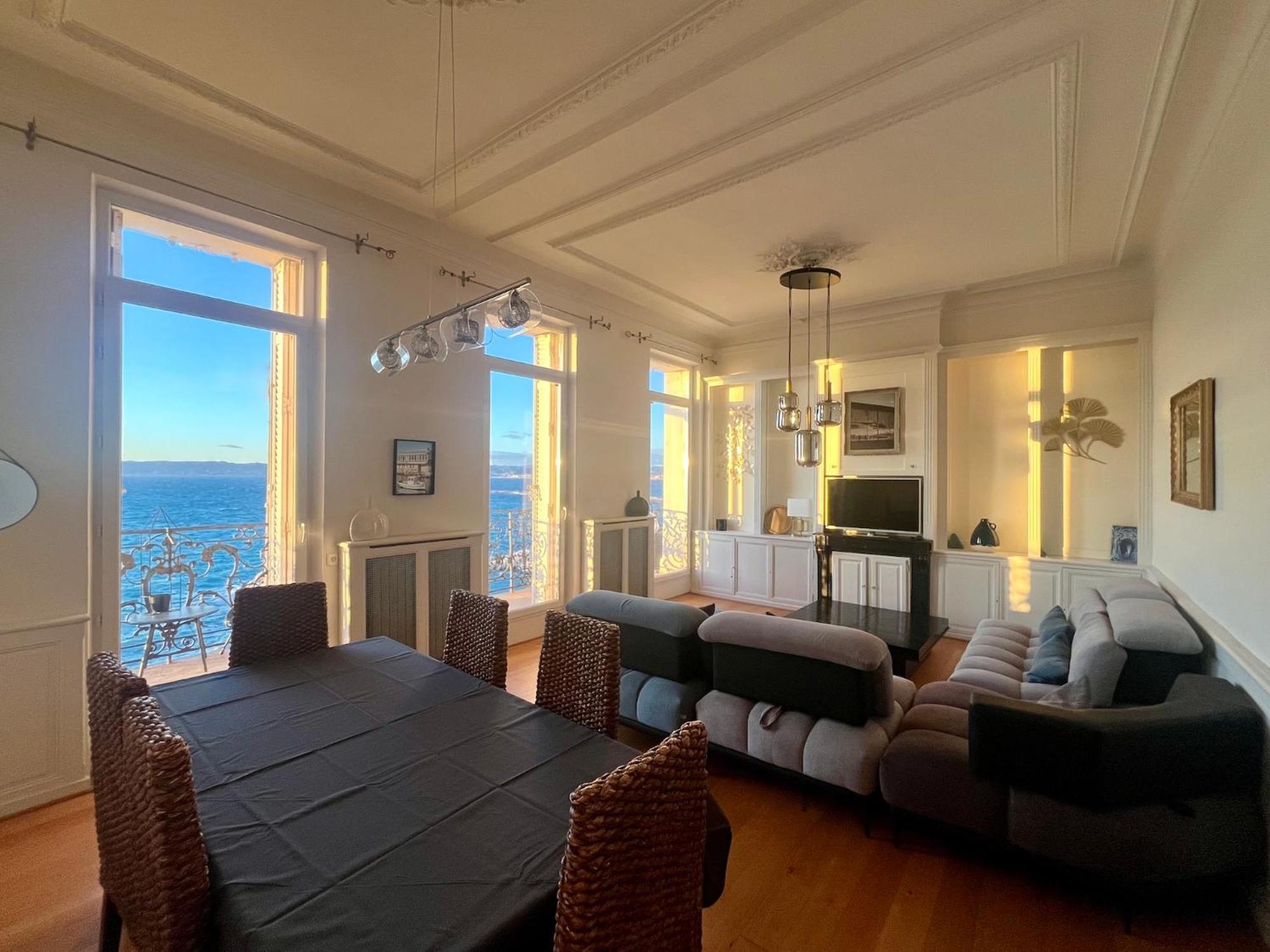 Sur La Corniche Kennedy Face A La Apartamento *